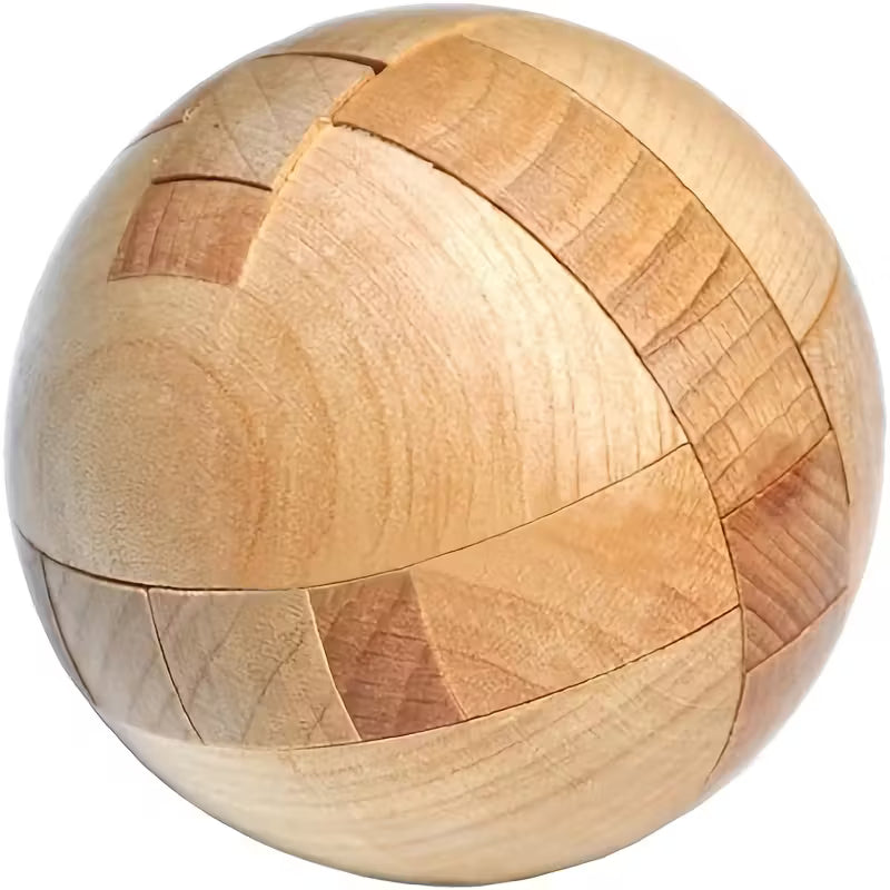 Dekorativt och klurigt träpussel i plywood.